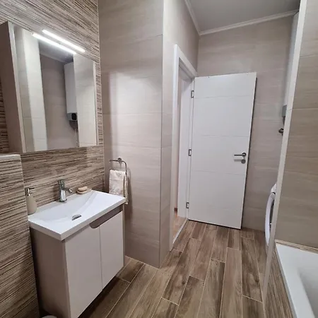 Stella Apartment *